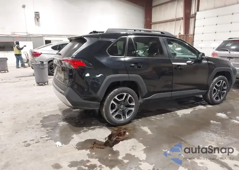 2021 Toyota Rav4 Adventure z USA, uszkodzony, nr VIN 2T3J1RFV1MW220791
